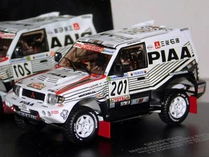 WOW EXTREMELY RARE Mitsubishi Pajero Gen2 Evo #201 Dakar 1999 1:43 Vitesse-Spark - Picture 1 of 3