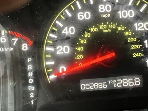 2003-2005 Honda Accord Speedometer Gauge Cluster Instrument OEM 2.8k Miles - Picture 1 of 4
