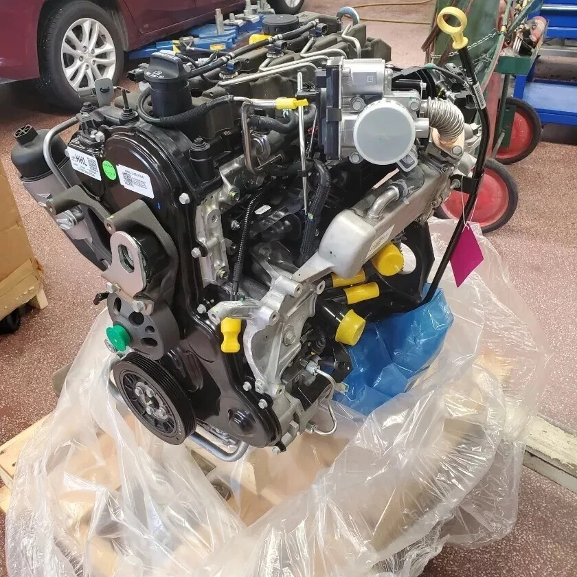 2.8L I4 LWN TURBO DIESEL COMPLETE ENGINE - Image 1 of 1