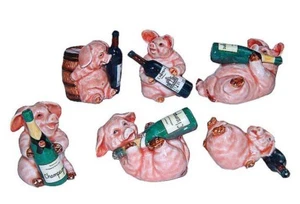 Porcelain miniatures _ PIGS with bottle 5 to 6cm _ complete set 6pcs - Picture 1 of 1