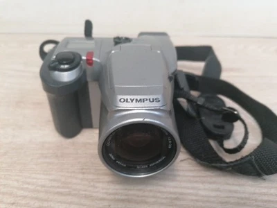Olympus CAMEDIA C1000L Digital Camera - Silver - Unit Only  - Image 1 of 4