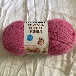 Bernat Forever Fleece Finer Pink Petunia 9.9oz, 385yds New - Picture 1 of 6