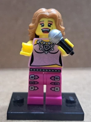 LEGO Minifigure Series 2 Pop Music Performer 8684 - Image 1 of 4