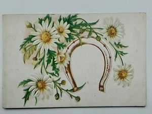 WW1 ERA Postcard HORSESHOE DAISY FLOWERS EMBOSSED Bookmark - Picture 1 of 2