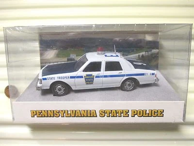 Chevrolet Caprice blanco NuBxd* White Rose Collectibles 9E1 1988 policía estatal Pensilvania  Foto 1 de 2
