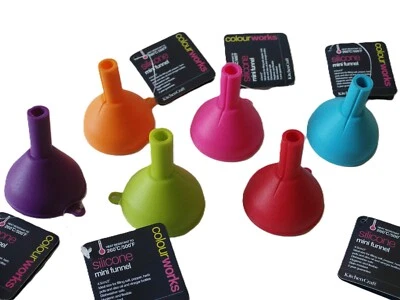 KITCHEN CRAFT COLOURWORKS SILICONE MINI FUNNEL SET OF 3 - Image 1 of 4