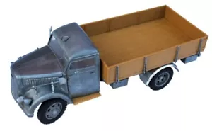 AT Wehrmacht - Camion 3 tonnellate metallo 1:16 4 ruote motrici - Foto 1 di 5