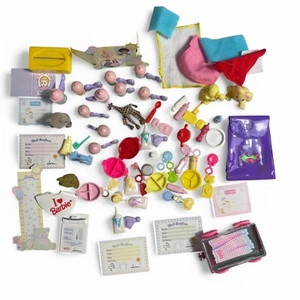 Mattel Barbie Chelsea Kelly Lot Baby Bottles Birth Cert Dishes Giraffe Wagon 90s - Picture 1 of 9