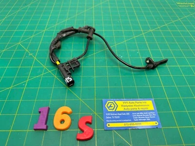 13-19 Cadillac ATS - FRONT LEFT OR RIGHT WHEEL BRAKE ABS SPEED SENSOR OEM - Image 1 of 4