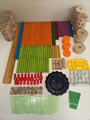 152 Playskool Jumbo Tinkertoy Construction Pieces Wood And Plastic 2” Connectors - Image 1 of 4
