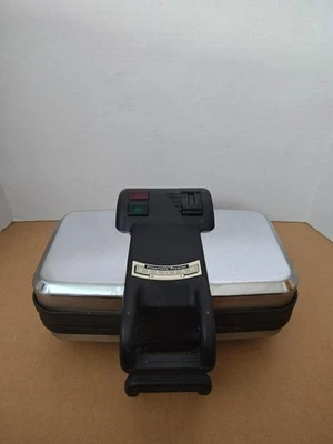 Gofrera belga Vitantonio Premier modelo # 1550 Foto 1 de 4