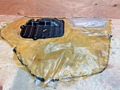 1997-2001 Toyota Camry Passenger Side Door Inner Plastic Seal & Panel Used OEM Foto 1 de 3