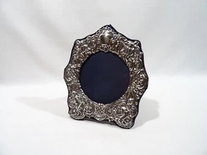 OLD SOLID SILVER VELVET PHOTO FRAME DECOR PUTTI FRAME FRAME FRAME - Picture 1 of 17