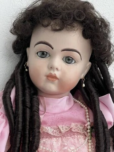 Wunderschöne 22 Zoll Reproduktion Bru J deutsche Puppe mit geschlossenem Mund Komp Körper - Bild 1 von 20