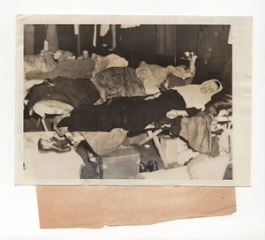 Chinese Civil War, Russian Captives - Vintage Press Photograph, Circa 1949 - Picture 1 of 2