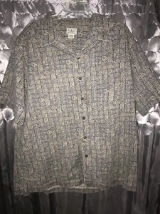 LL Bean Casual Button Down Shirt Mens Sz XL Green Aztec 100% Cotton Short Sleeve - Picture 1 of 9