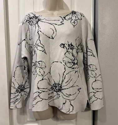 Suéter Floral Tahari Para Mujer Gris Blanco Talla 1X Botones Acogedor Cálido Informal Vacaciones Foto 1 de 4