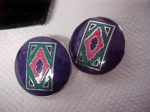 Sehr guter Zustand Boho silberfarben lila silber grün rot Ohrringe 1 1/4" Huggie Post - Bild 1 von 6