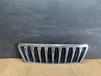 1990 to 1992 Infiniti M30 Infiniti Black AM FM Radio Cassette Player S6127 PS - Image 1 of 4