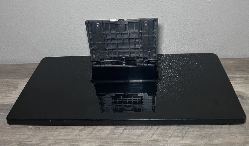 SOPORTE CUBIERTA TV INSIGNIA A450 BN63-05715X Y SOPORTE GUÍA BN61-06258X A450 LIMPIO Foto 1 de 4