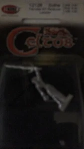 CELTOS1 BLISTER 12128 FEMALE ELF RETAINER LEADER - Imagen 1 de 1