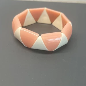 Vintage Pink And Cream Stretch Bracelet - Picture 1 of 4