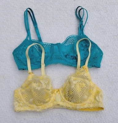 Conjunto de ojales lencería Two Adore Me de encaje transparente para mujer talla 32B amarillo verde azulado  Foto 1 de 4