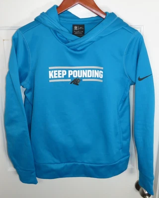 Carolina Panthers Sudadera con Capucha Mujer Pequeña Azul Nike Dri Fit NFL Sudadera Pullover Foto 1 de 4