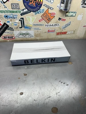 ¡NUEVO! Protector contra sobretensiones Belkin Power Strip 8 salidas BE108000-08-CM Foto 1 de 4