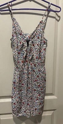 EUC Mimi Chica Mini Romper Adjustable Strap Tie Front Red Blue Floral Medium - Image 1 of 4