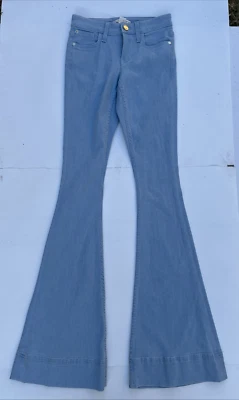 Alice + Olivia Low Rise Light Wash Blue Jeans Flared Bell Bottom - Size 24 - Image 1 of 4
