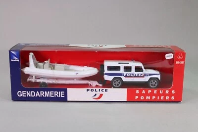 LE2218 New Ray 19915 Land Rover police avec remorque zodiac  - Photo 1/4