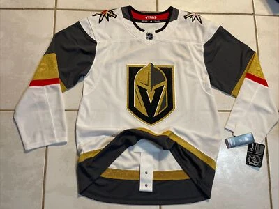 Camiseta Adidas Vegas Golden Knights NHL 2019 auténtica blanca CR4366 52 NUEVA CON ETIQUETAS para hombre Foto 1 de 4