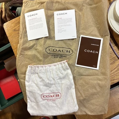 NUEVO COACH Cubierta Antipolvo 8”x8”, Bolso Protector con Cordón, Tarjetas de Producto COACH  Foto 1 de 4