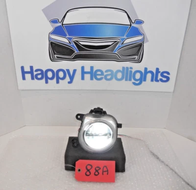 Faro antiniebla izquierdo LED OEM 63177317251 BMW X3 X4 X5 X6 F15 F16 F25 F26 2014-2018 Foto 1 de 4