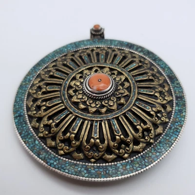 Antriker Mandala MASSIVO Ciondolo Con Argento, Ottone, Corallo, Turchese - (1) - Immagine 1 di 4