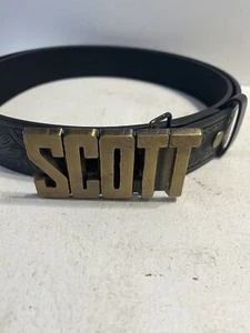 - Vintage 1980’s Brass Colored Belt Buckle Scott Name With Black Belt Size 30-36 - Picture 1 of 3