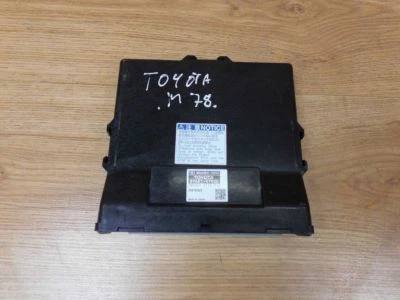 Toyota Prius PLUS 2014 Module control unit ECU Power Management 89681-47020 * — 第 1/4 张图片