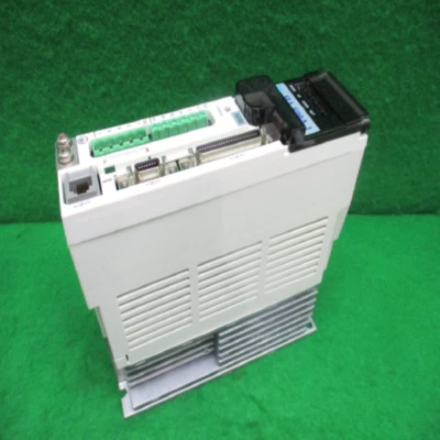 [Used] HARMONIC / HA-800A-1C-200 / AC SERVO DRIVE, 1.5A, Scratch - Image 1 of 3