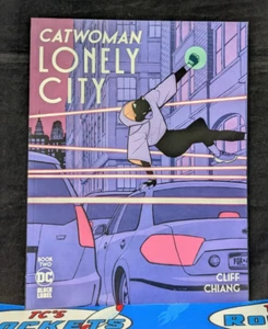 Catwoman - Lonely City Book 2 de febrero de 2022 - DC Comics - Cómic de gran tamaño - Imagen 1 de 2