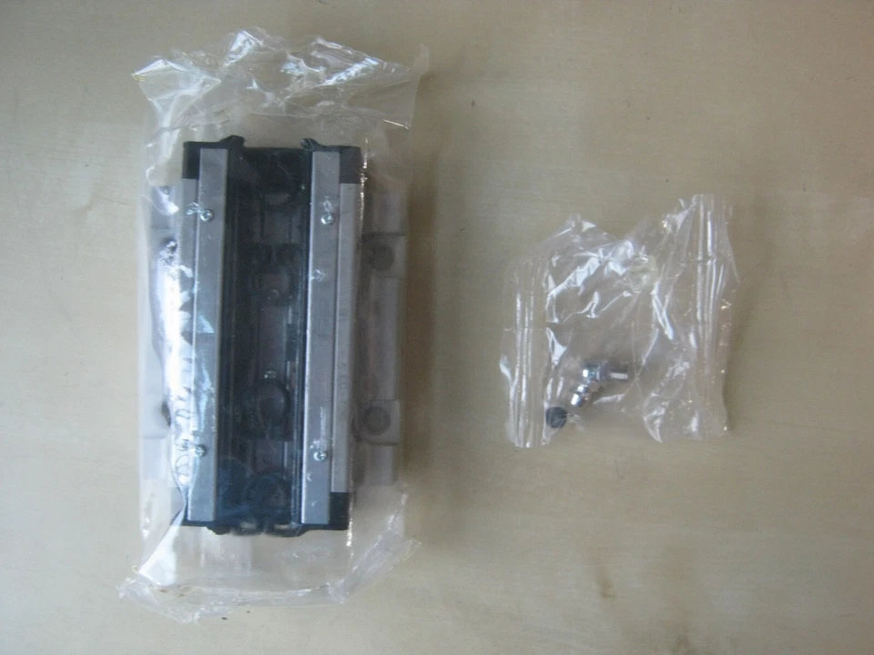 THK Genuine JAPAN HSR25LC1SS(GK) Linear Bearing Block BRG-N-2291 5G52