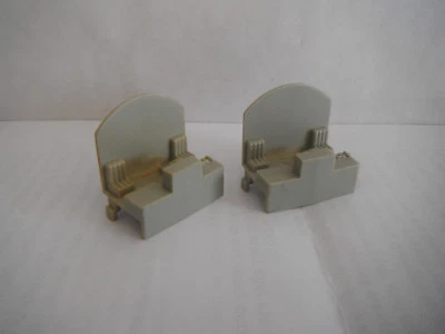 2 HORNBY R084 DIESEL CLASS 29 CAB DETAIL INTERIOR NORTH BRITISH 6142 D6103 R6110 - Image 1 of 2