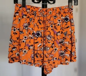 WOMEN'S H&M SHORTS, SIZE 6, FLORAL ORANGE FLOWY SUMMER SHORTS - 6 - Picture 1 of 4
