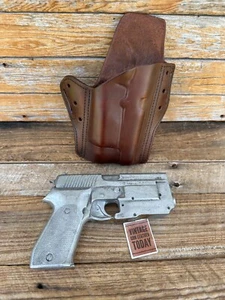 Brown leather Open Top OWB Leather Holster For Sig P220 P226 With Tactical Light - Picture 1 of 4