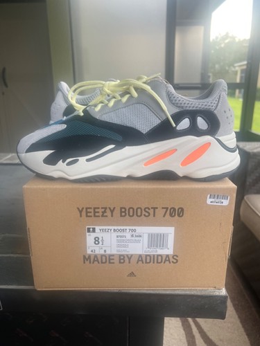 Nuova con scatola DS Adidas Yeezy Boost 700 Low Wave Runner SZ8.5 Jordan Jumpman
