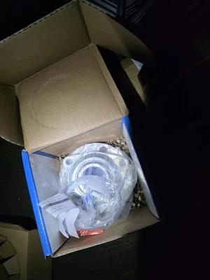 Conjunto de cojinete y buje de rueda delantera PTC PT 513198 para Cadillac SRX 2004-2009 Foto 1 de 2