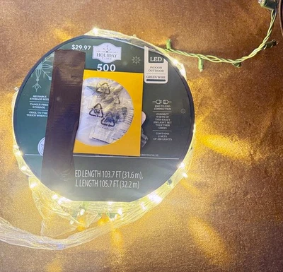 Holiday Time 500-Count Warm White LED Dome Christmas String Lights Green Cord - Image 1 of 4