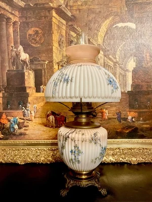 BEAUTIFUL PAIRPOINT / MT. WASHINGTON DECORATED RIBBED KEROSENE VASE LAMP - Image 1 of 4