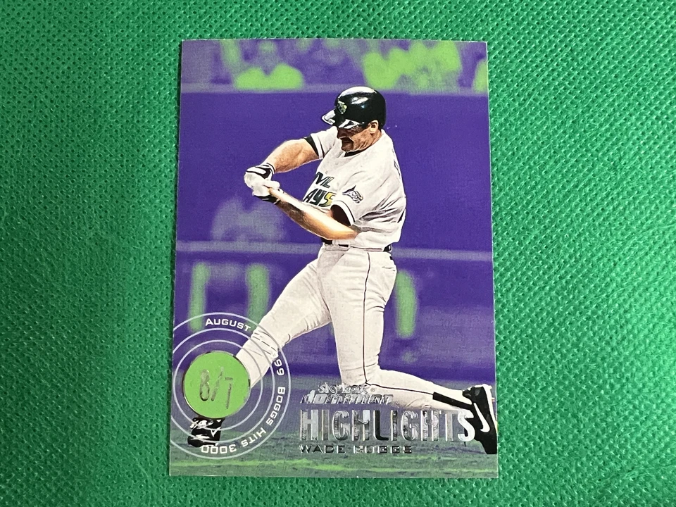 SkyBox Dominion #20 Wade Boggs HL 2000 Tampa Bay Devil Rays Foto 1 de 1