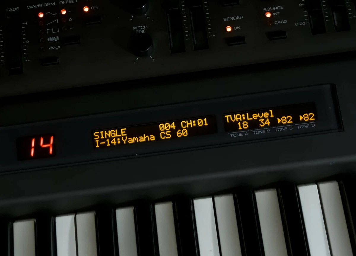 Roland Jd 800 for sale - eBay